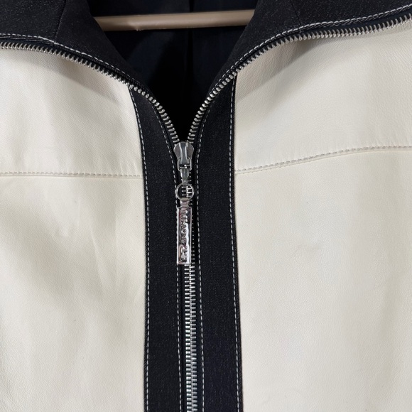 St. John Sport Cream Leather Jacket Black Detail Size Small - Picture 5 of 14